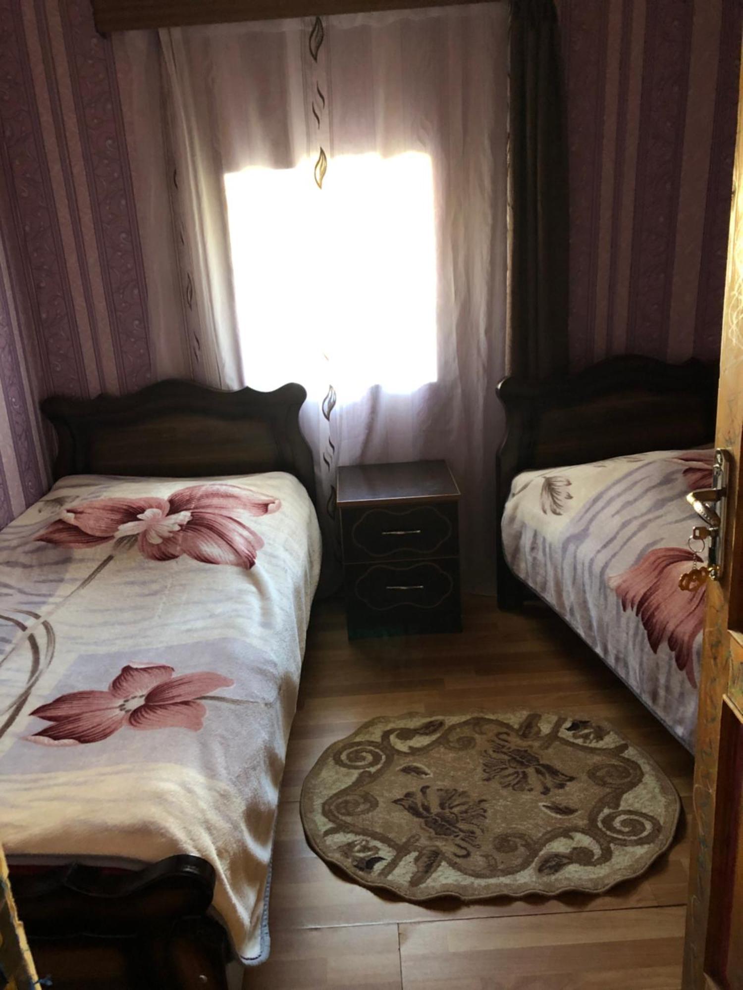 Old House Hotel Ushguli Exterior photo